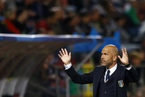 Di Bjađo na klupi Italije u prijateljskim mečevima
