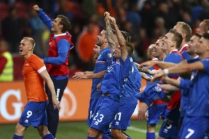 Island lako protiv Lihtenštajna, videli smo i golčinu u prvom poluvremenu