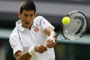 Čilić nema rešenja, Novak je u polufinalu!