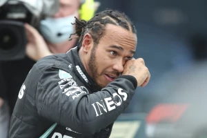 F1 - Maraton u Bahreinu pripao Hamiltonu, sve misli uz Grožana!