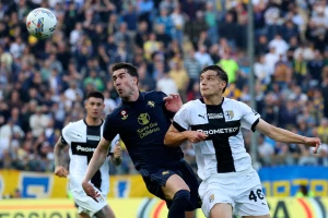 Vlahoviću poluvreme u agoniji Juventusa na Tardiniju, Vanja sačuvao mrežu!