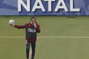 Posle osam godina, bivši selektor Italije opet u Seriji A!