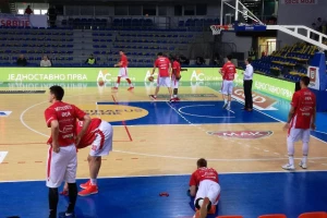 Volters i Bjelica na zagrevanju!