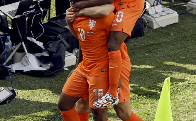 Beta/AP Photo/Thanassis Stavrakis