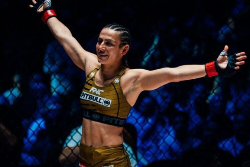 UŽIVO - Počeo UFC spektakl u Beogradu, Srpkinja "ugušena"