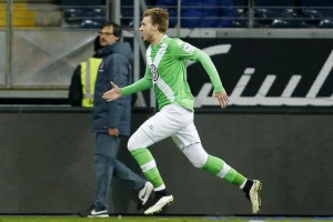 'Skromni' LORD Bendtner!