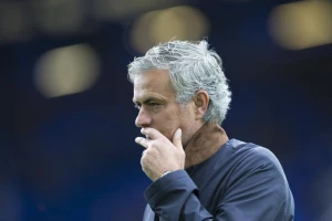 Murinjo trojicu preselio na klupu!