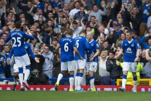 Blago Evertonu kad ima ovakvog navijača!