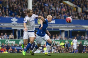 Bane tri nedelje van terena