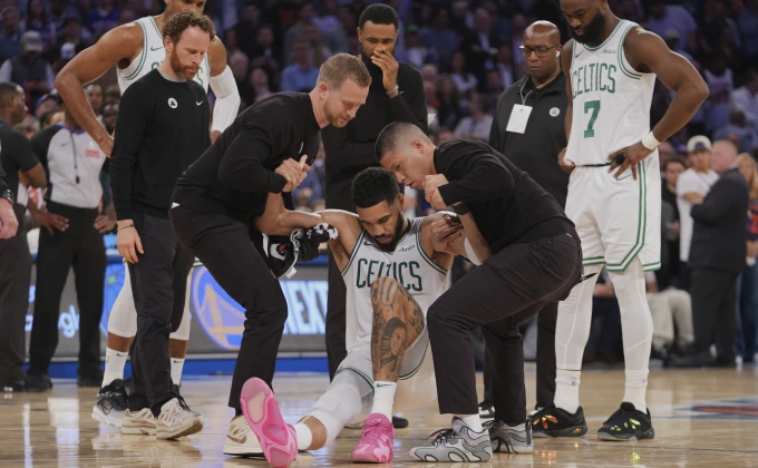 AP Photo/Frank Franklin II