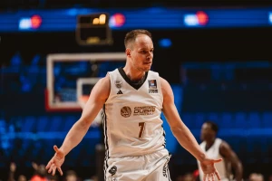 Zvanično - Radno u Dubaiju, nema utakmica, ali ima novih ugovora