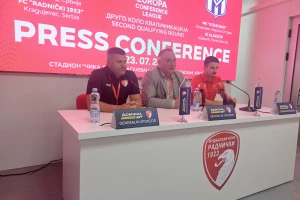 Feđa: "Naljutiću se ako vidim slobodno mesto!"