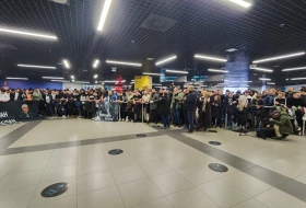 UŽIVO - Željko stiže na aerodrom, grobari nestrpljivi!