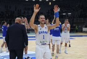 Čudesni Vlada Mihailović MVP!