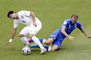 Suarez vs Kjelini, drugi deo - Italijani i Urugvajci zakazali megdan