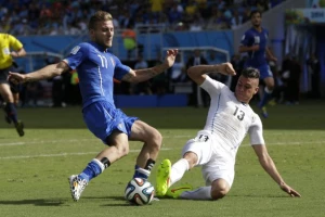 Subotić pogodio, Imobile se povredio!