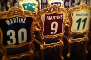 Martinsu medalja za kič