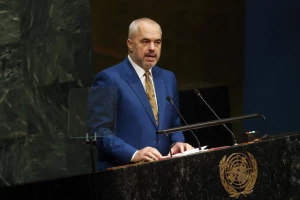 Albanski premijer se izvinio Srbiji