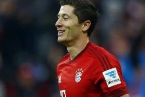 Leva ubojit kao CR7 i Mesi zajedno!