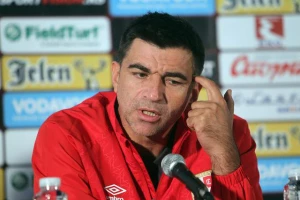 Tačno u podne - Kome će selektor Ćurčić doneti sreću?