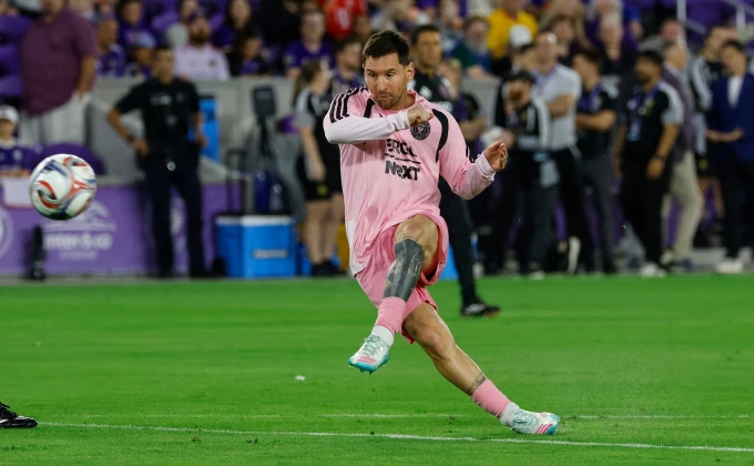 AP Photo/Kevin Kolczynski