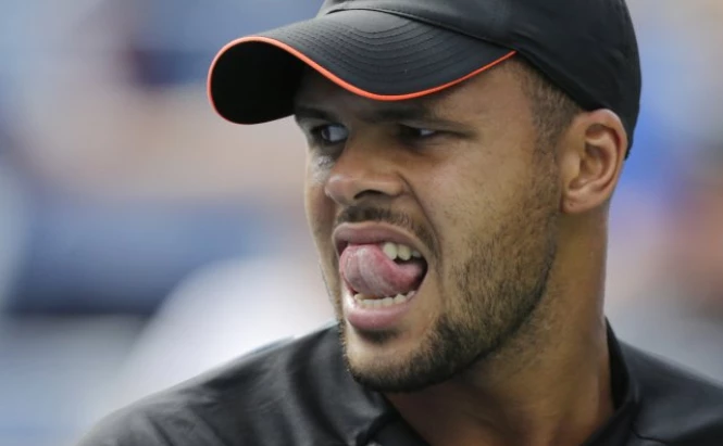 Beta/AP Photo/Charles Krupa