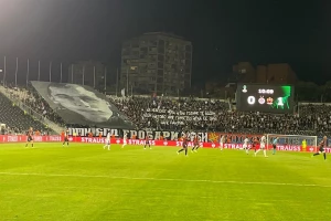 POLUVREME - Partizan napada, ali ne vredi! Natho ''nokautirao'' Atala na gol liniji!