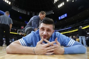 Nurkić ukrao šou, Bobi gledao derbi, "otpisani" mučili šampiona!