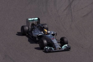 Hamilton najbrži na prvom treningu u Španiji