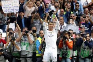 Ronaldo nastavio da 'piše istoriju'