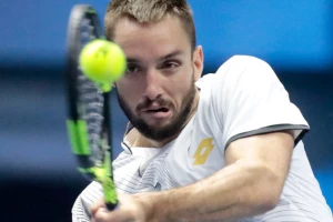 Troicki ostao bez krune
