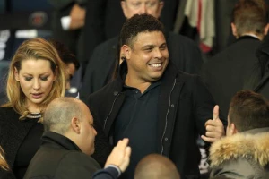 Ronaldo, jesi li svestan da te gleda Ronaldo?!