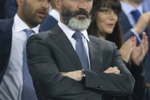 Novinar pitao, Roj Kin ga 'streljao' pogledom...