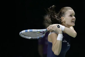 Pobede Halep i Kerber na završnom WTA turniru