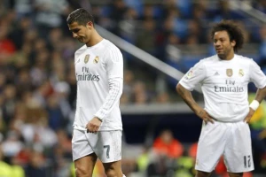 Dva teška udarca za Zidana, Real oslabljen protiv Napolija!