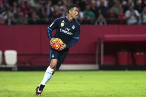 Florentino stavlja Kristijana u karantin?