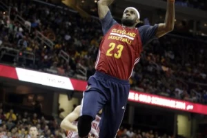 Irving & LeBron - Magija na delu!