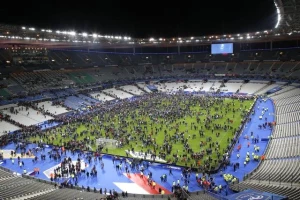 "Panceri" prenoćili na stadionu!