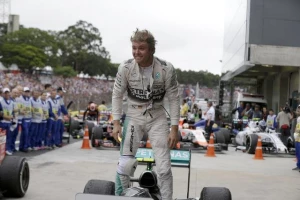 F1 - Rozbergu pol pozicija, Hamilton u novim problemima!