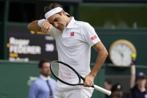Hurkač ''nokautirao'' Federera! Da li će se Švajcarac vraćati na Vimbldon?