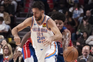 Vasin dobar debi, Jokiću dovoljno poluvreme da pokaže klasu, nije bilo Bogijevo veče