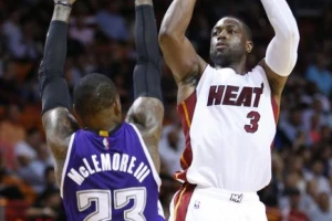 Istorija - Vejd se vratio kući!