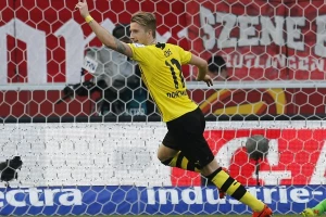 "Copy" Luis Suarez, "Paste" Marko Rojs?