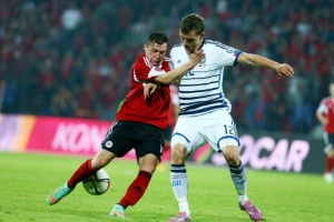 Ženski fudbal - Fenomenalan prijem na grudi, a onda...