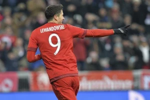 Videste li kako je Levandovski matirao Ospinu?
