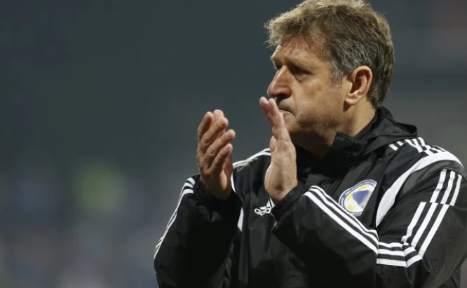 Beta/AP Photo/Amel Emric