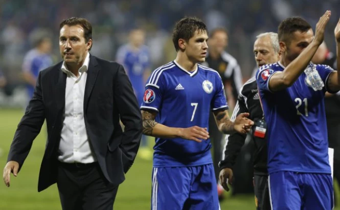 Beta/AP Photo/Amel Emric