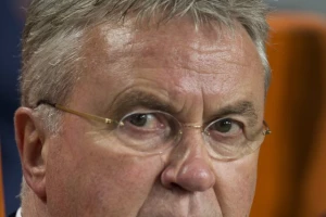 Navijači, Hidink se srami zbog vas...