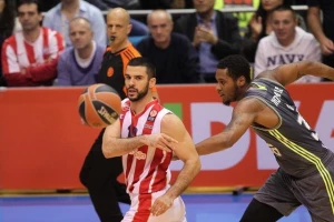 GOTOVO - Zvezda kompletirala "slagalicu", ovo je KONAČNI tim za nastupajuću sezonu!