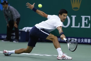 Topi se Novakova prednost na ATP listi...